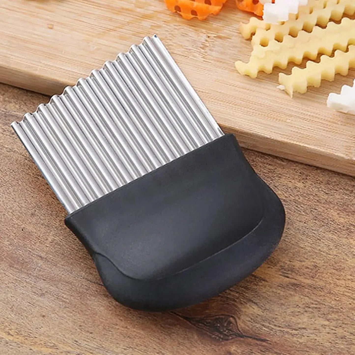 Crinkle Cutter,Upgraded Stainless Steel Crinkle Knife, Safety Kitchen French Fry Chip Cutter